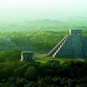 Chichén Itzá Tour Básico - Cancún Bay